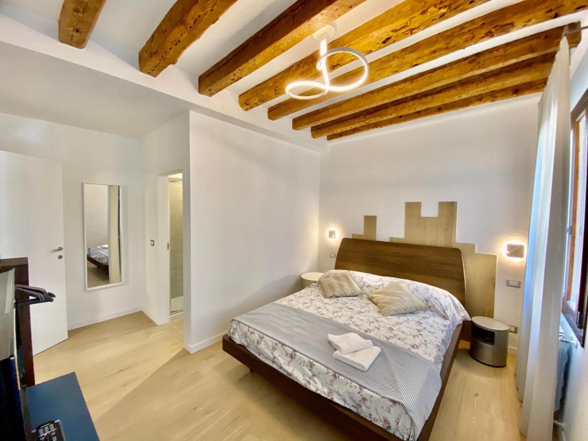 Suite House New Apartments Wi Fi Venice Island Buitenkant foto