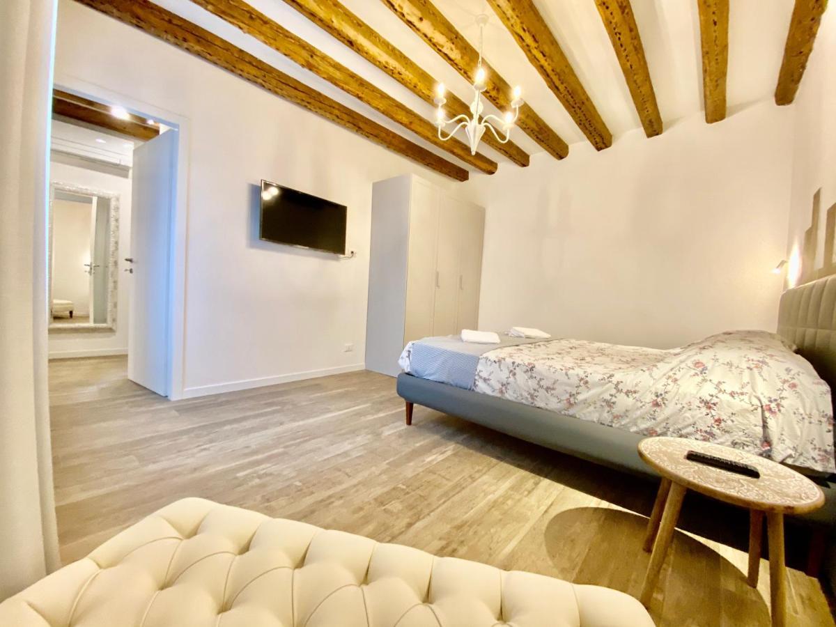 Suite House New Apartments Wi Fi Venice Island Buitenkant foto